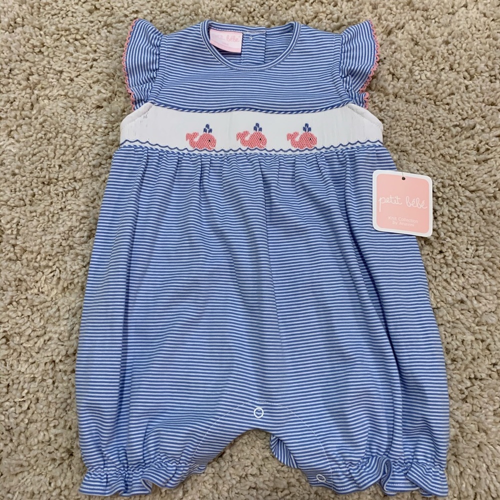 NWT Whale Bubble - 18M